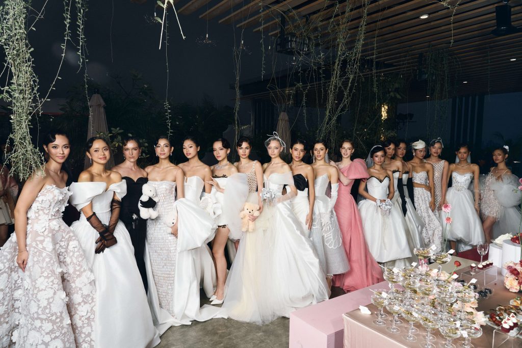 LINH DOAN unveils “REBIRTH” – a show marking 10 years in the world of haute couture
