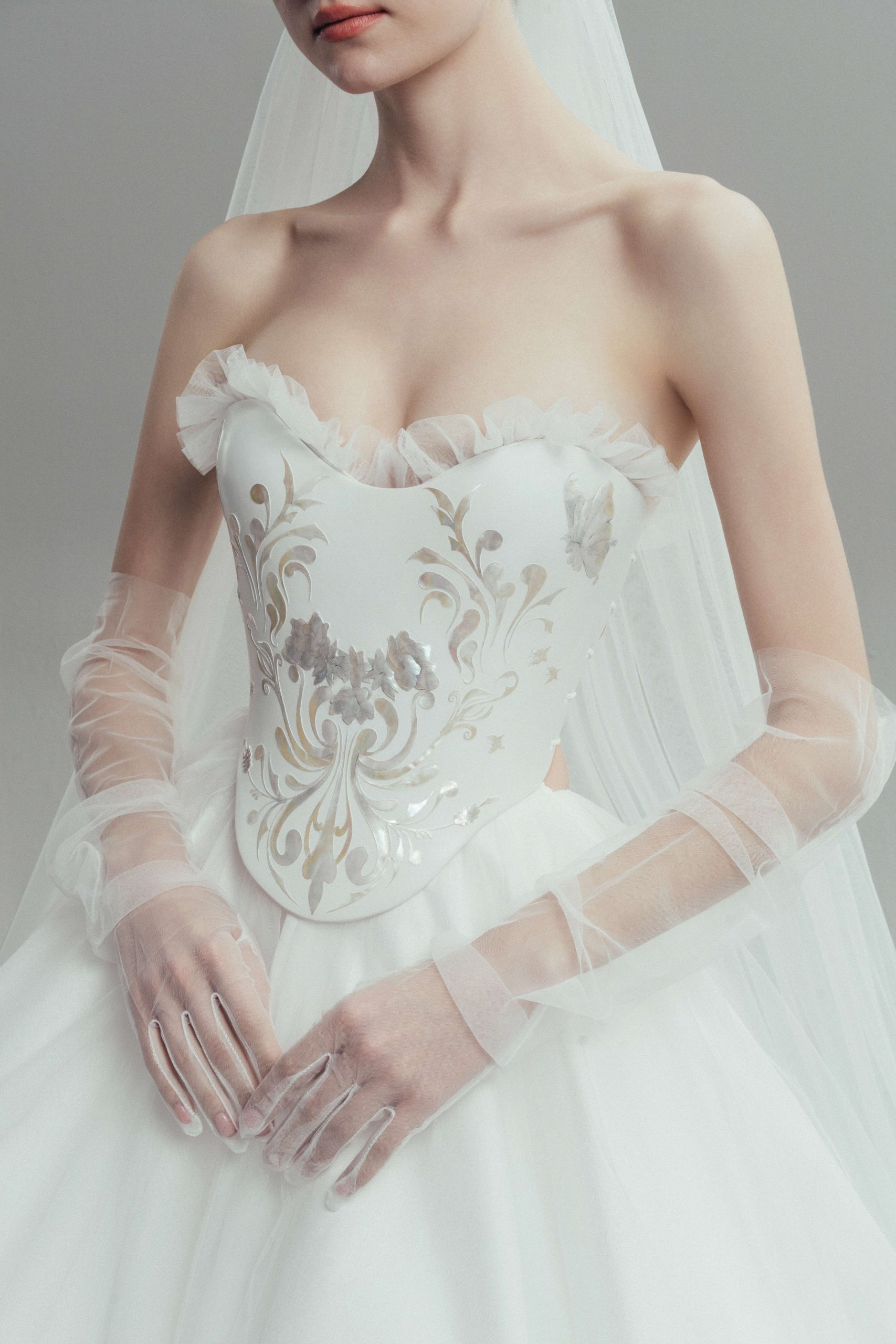 RADIANT  TREMOR CORSET