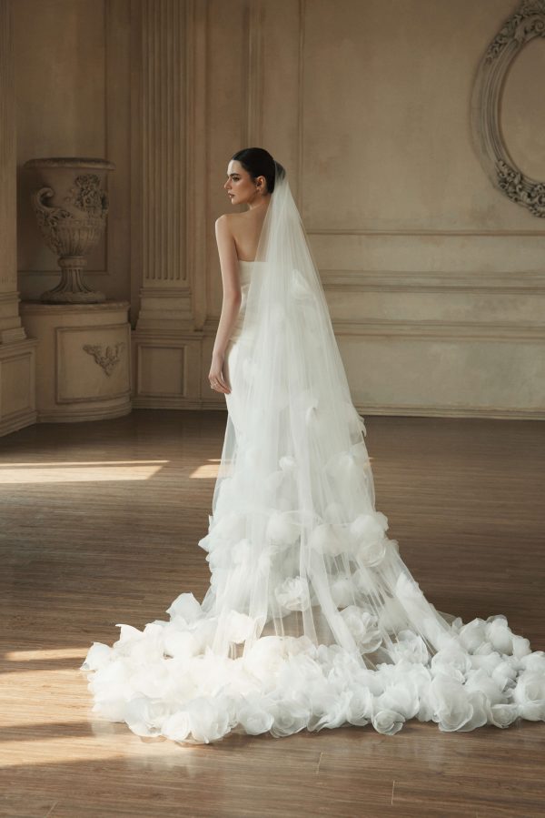 3D FLOWER CATHEDRAL VEIL - Image 4