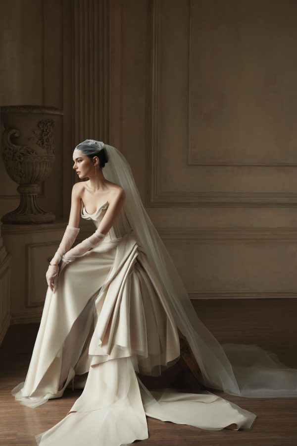 LONG HEAD-COVERING VEIL - Image 4