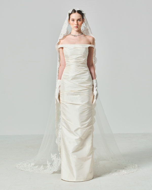 MANTILLA VEIL - Image 4