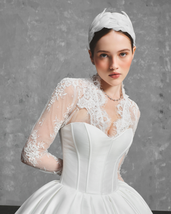 FEATHER BRIDAL HEADBAND - Image 4