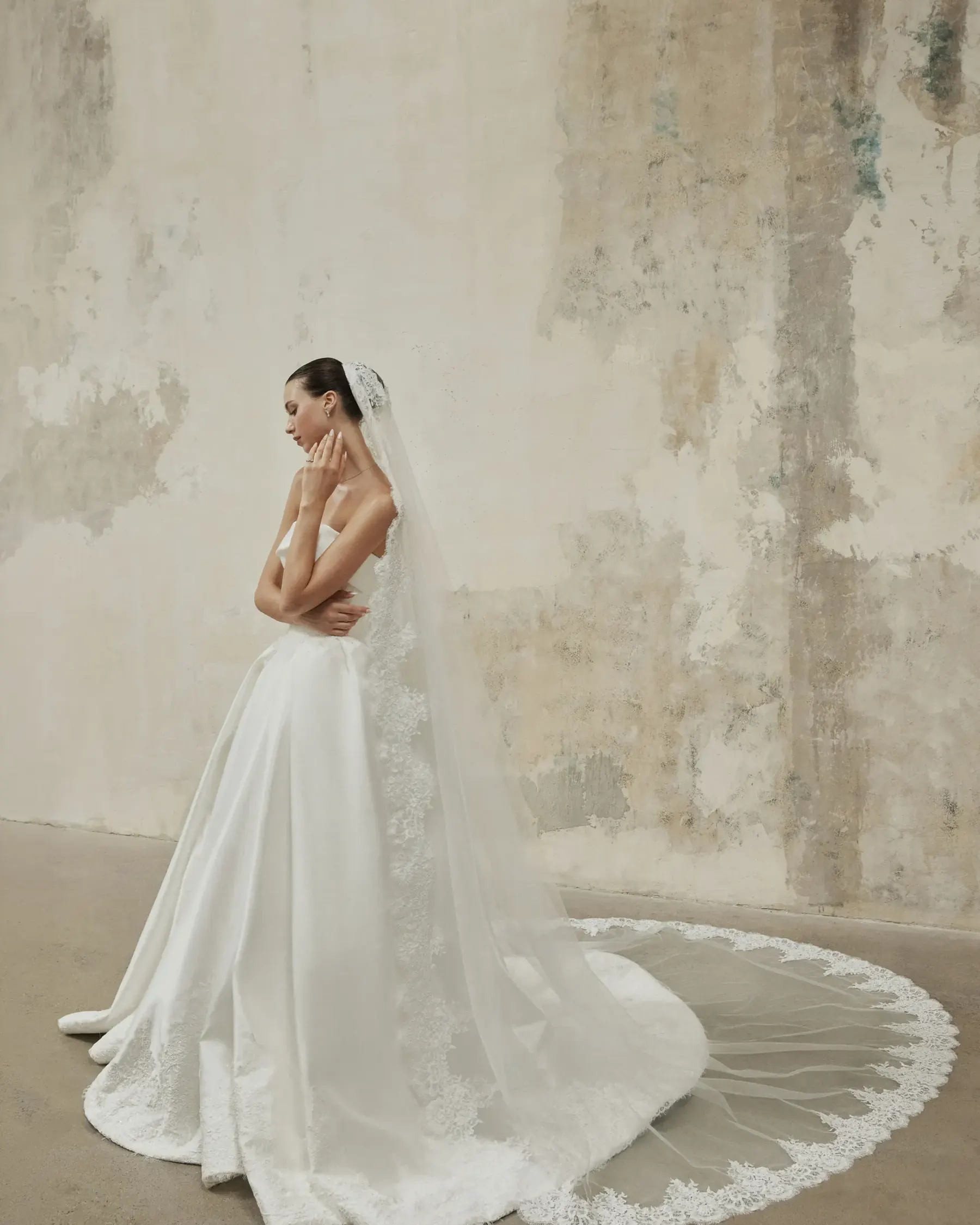 SACRED LACE VEIL - Image 2